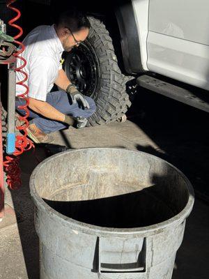 Les Schwab Tire Center