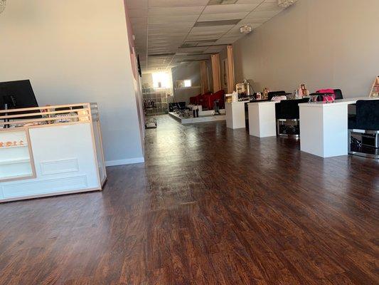 Me sitting here alone no employees or anyone for a while