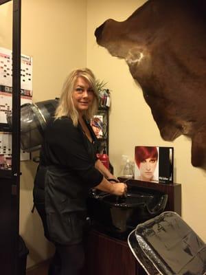 Leanne Hill Hair Studio