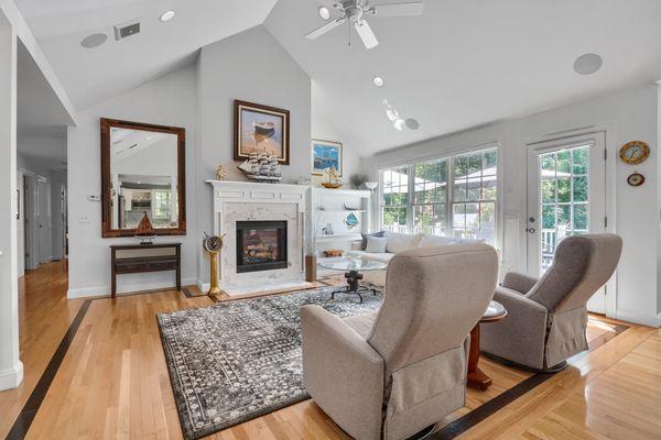 Realtor Adam Stivaletta - The Agency