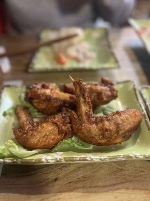 Crispy chicken wings