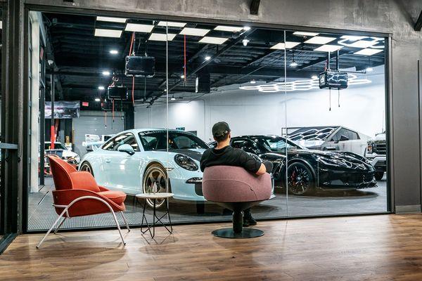 Our Cozy Lounge to Hang out at While Watching your Car Being Worked On.