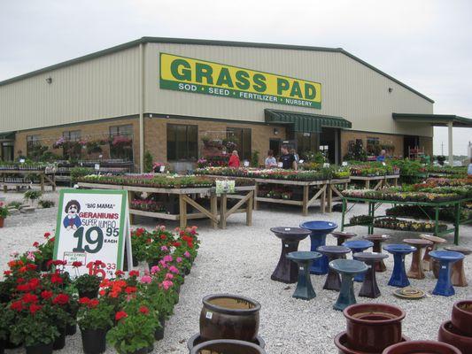 Bonner Springs Grass Pad.