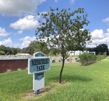 Memorial Park Cemetery