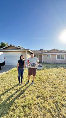 Joahna Flores-Rise Realty