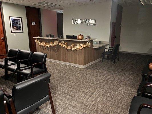 The LASIK Vision Institute
