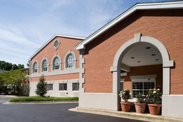 Genesis Spa Creek center