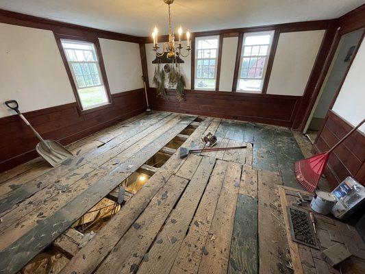 Galatis Construction