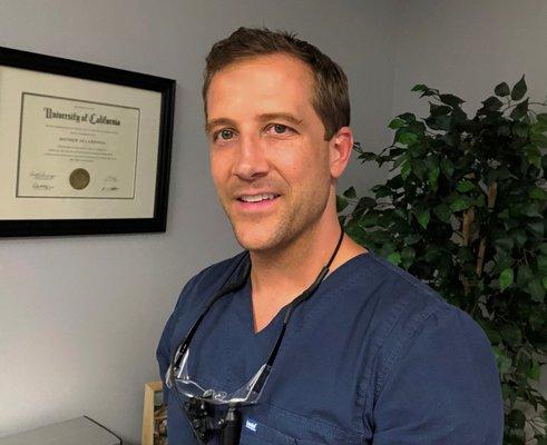 Matthew De La Rionda, DDS