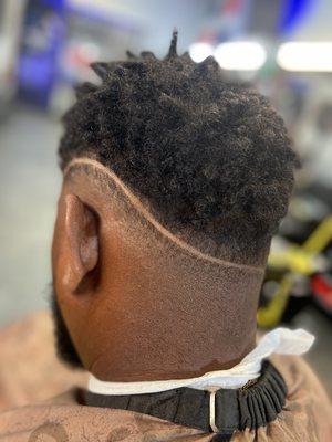 In style salon & barbershop