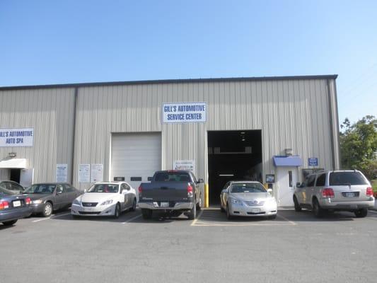Gill's Automotive Service Center