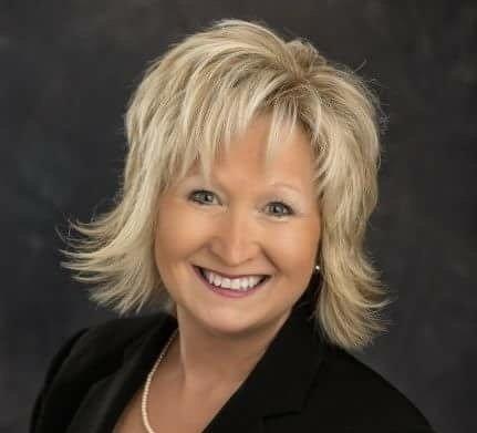 Bev Lawyer - Century 21