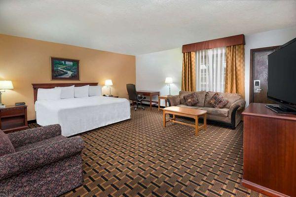 Ramada By Wyndham Indianapolis Speedway