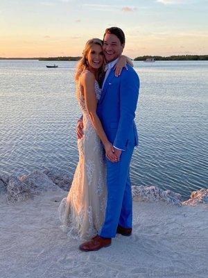 Coconut Grove Laundry & Cleaners