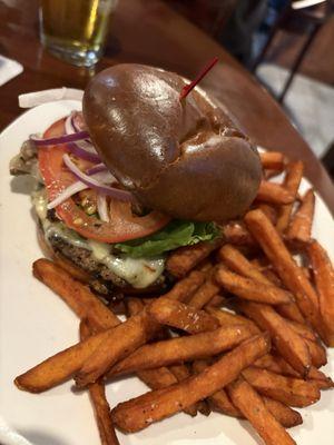 North Deering Tavern