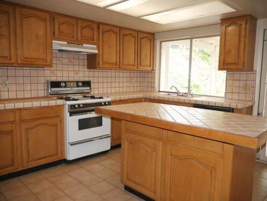 Kitchen renovation before