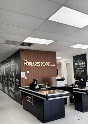 Step into The Horeca Store the best online restaurant supply store with a Houston showroom open to the public. Explore thousands of premiu