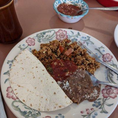 chorizo con huevos with beans, tortilla and salsa