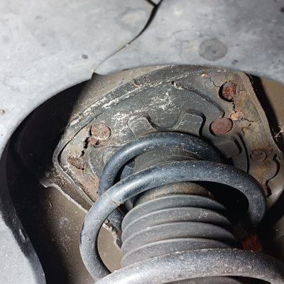 Roy's Auto Sales & Service