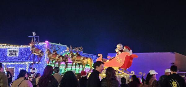Santa and Mrs Clause in parade