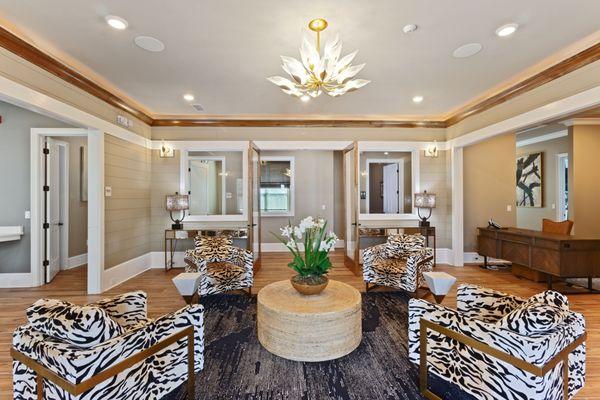 Lakeside at Southwood Apartments