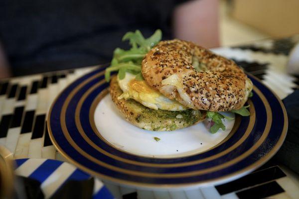 Breakfast sandwich