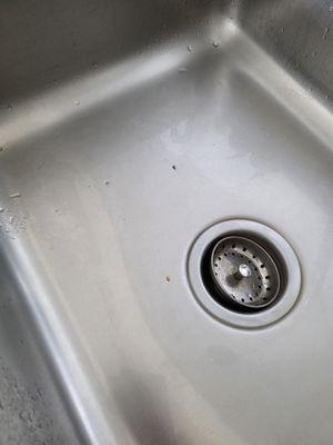 Dirty sink