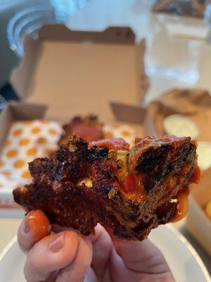 Caramelized Parmesan crust 10/10 I don't like pizza crust BUT THIS I LIKE YUM YUM