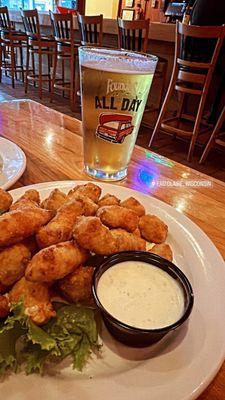 Mogie's Pub & Restaurant