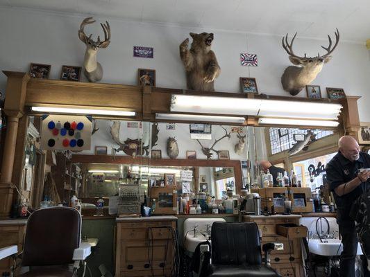 Palace Barber Shop