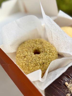 Butter Pistachio: A Butterscotch Glazed Donut Filled with Delectably good Pistachio Cream. Run, don't walk! Score: 5 | 5