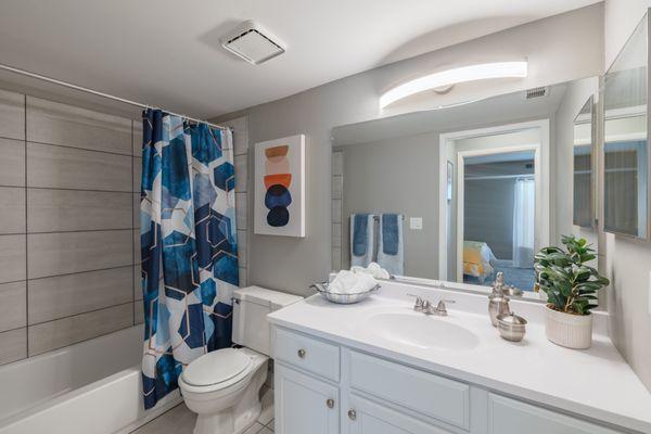 Auburn Heights Apartments