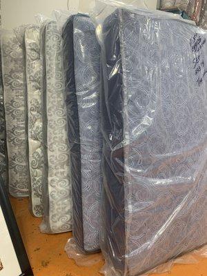 Mattresses and Boxsprings