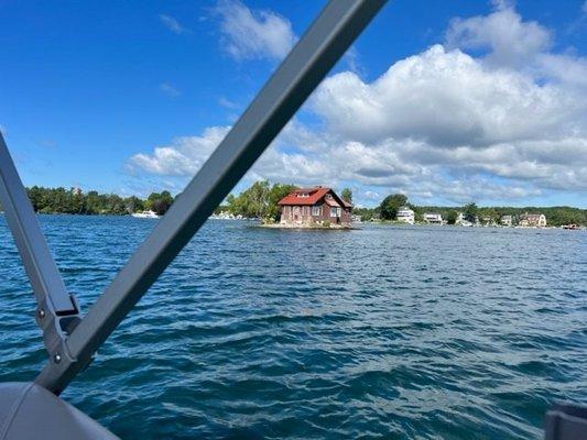 1000 Islands Scenic tours