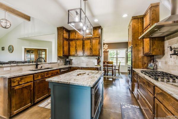 Chris Anderson - Twelve Rivers Realty