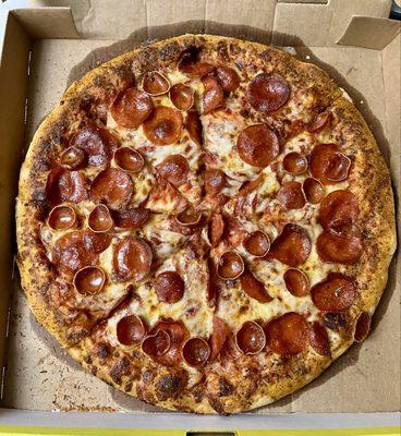 Pepperoni Duo large with Cajun butter crust ($10)