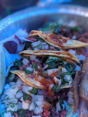 Guanatos Tacos & Bar