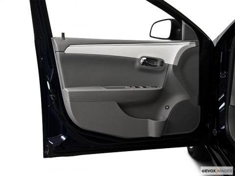 Auto Glass Repair & Replace