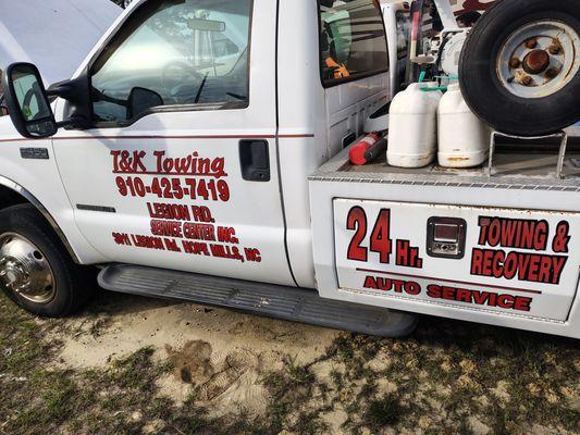 T & K Towing