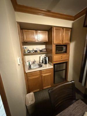 Peterson AFB Lodging TLF