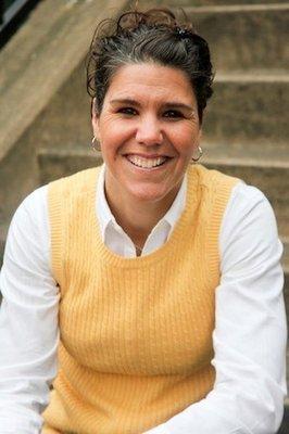 Laurie Vizzini-Premiere Property Group