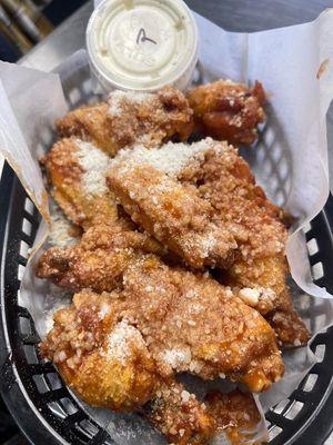 Garlic Parm Chicken Wings