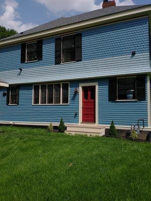 De Leo Painting & Carpentry