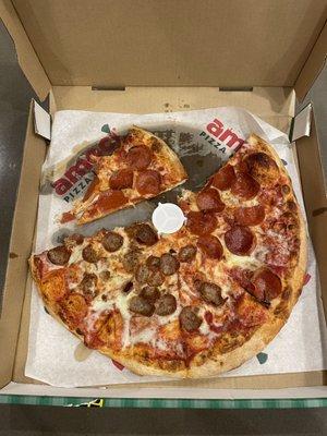 Ameci Pizza & Pasta Restaurants