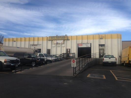 Auto Tech Plaza 21st Street