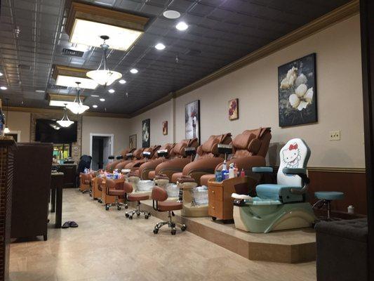 Charlotte Nails and Spa