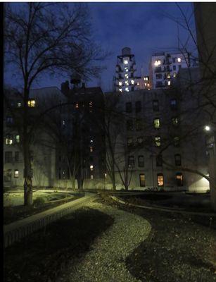Ha ha this courtyard is very safe at night!! Love the somewhat spooky look of this though LOL.