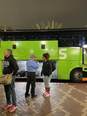 Flix bus Las Vegas to Los Ángeles