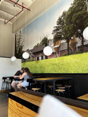 Raw Earth Juicery & Cafe