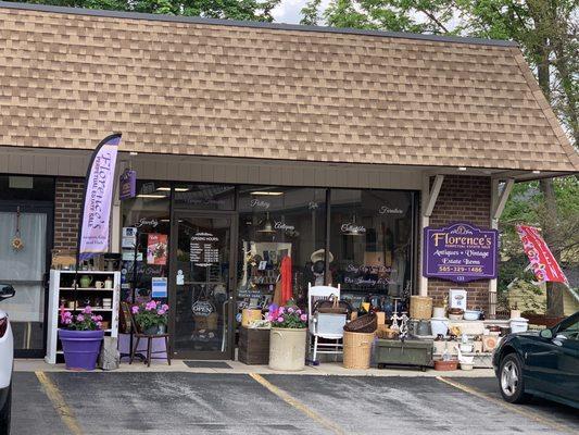 Florence's Perpetual Estate Sale